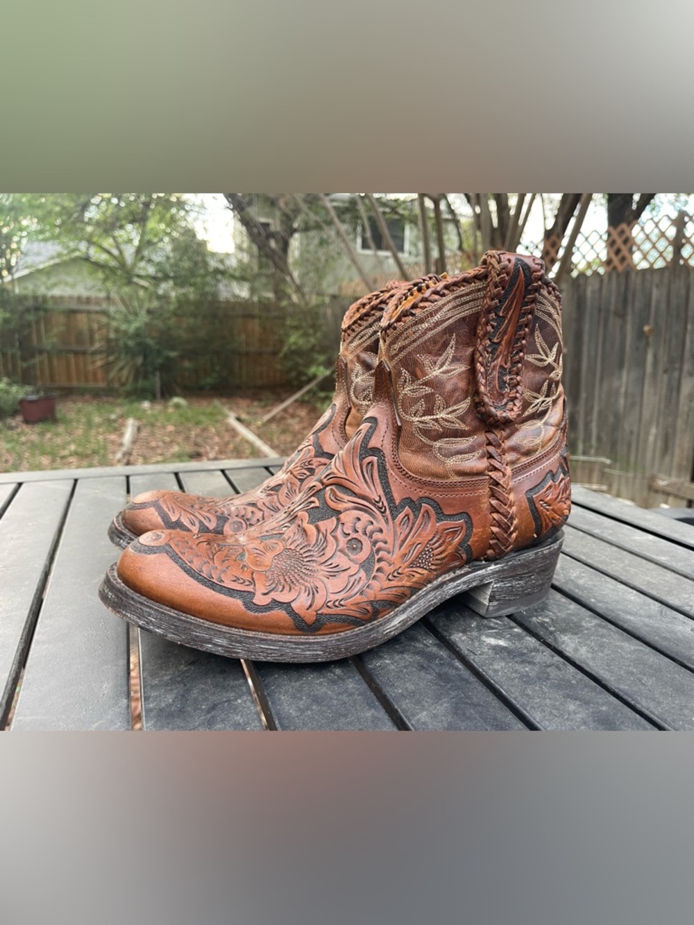 Old Gringo Polo Chale Boots Shorties Hand Tooled Size 10 Brown